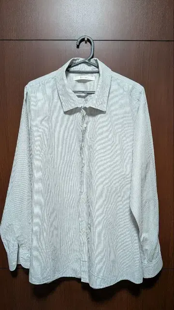 honor gathering L 화이트 스트라이프 긴팔 셔츠