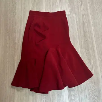 에스카르고 스커트