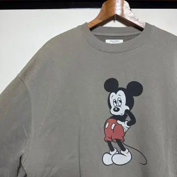 FREAK'S STORE 맨투맨 디즈니 그린 오버 사이즈