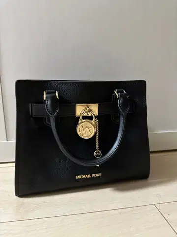 MICHAEL KORS 블랙 핸드백