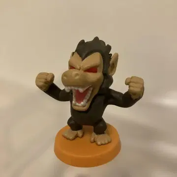 드래곤볼 대원숭이 미니 피규어