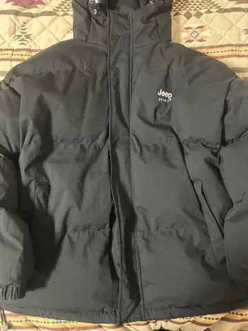 Jeep SPIRIT 블랙 다운 자켓 후드 부착