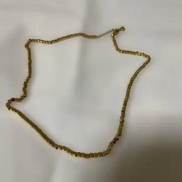 아파트 바이 로리즈 스테인리스 비즈 목걸이