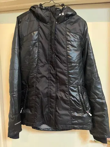 언더아머 스톰 다운 자켓 충전솜