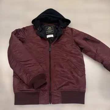 ALPHA INDUSTRIES 후드 부착 MA-1 자켓 M 버건디