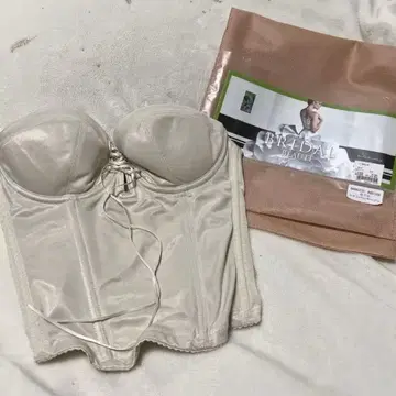 BRIDAL BEAUTE 백리스 뷔스티에 D70