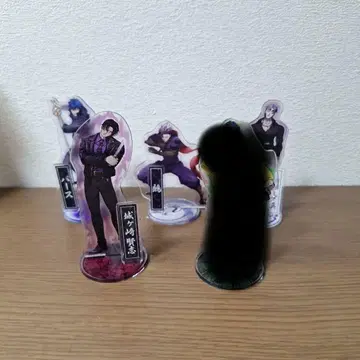 휴먼버그 대학 아크릴 스탠드