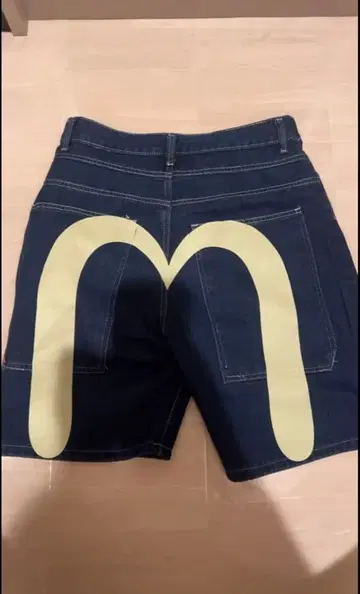에비수 데님 숏팬츠 맥도날드 디자인