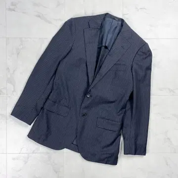 새상품급 투모로우랜드 제냐 테일러드 자켓 블랙 사이즈 44*GD1053