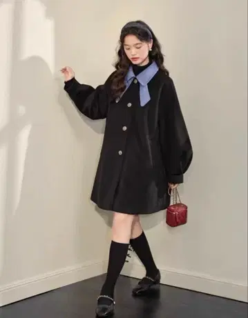 리본 칼라 코트