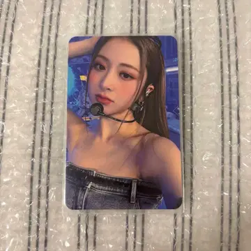 르세라핌 윤진 antifragile m2 트레이딩 카드