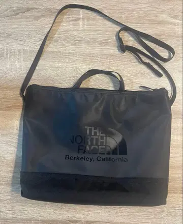 THE NORTH FACE 숄더백 블랙 NM81960