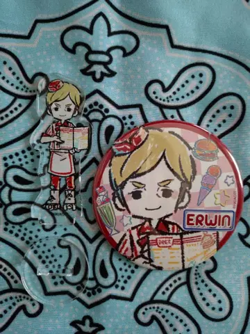 진격의 거인 그래프아트 엘빈 카페ver. 아크링 키링 캔뱃지 세트