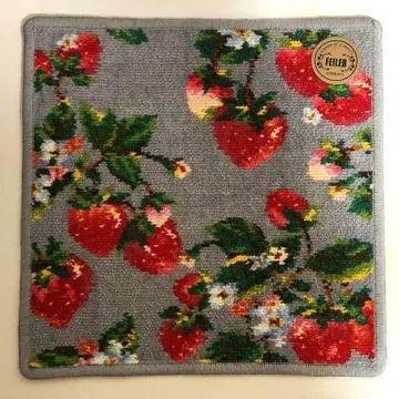 미사용 새상품 FEILER 스트로베리 필드 손수건 페이러