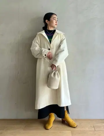 CABaN 울 개버딘 스탠드 카라 코트 사이즈 S