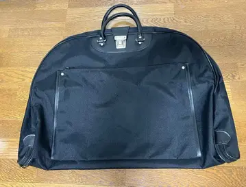 블랙 비즈니스 백 핸들 포함