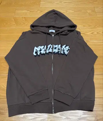 그래픽 프린트 브라운 후드티