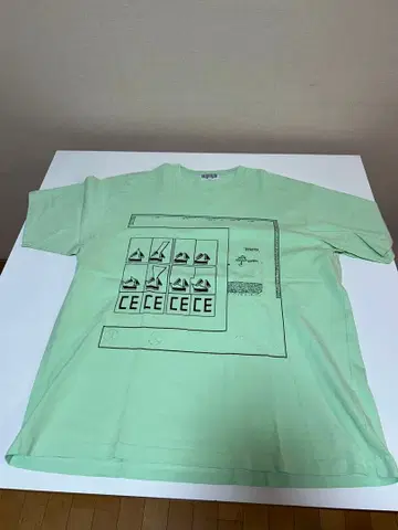 C.E Cav Empt C.E 티셔츠