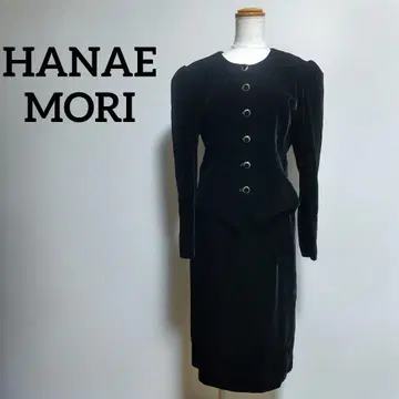 HANAE MORI 블랙 벨벳 스커트 셋업