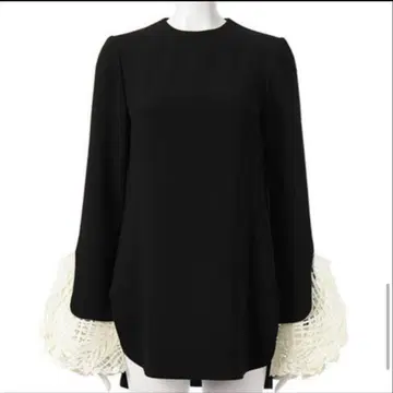 mamekurogouchi 자수 커프스 탑