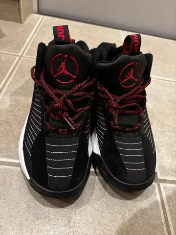 조던 점프맨 2021 Jordan 블랙/레드 스니커즈