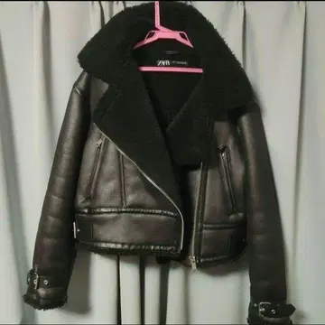 자라 라이더스 무스탕 20 후드티 hare 유니클로 V계 코트