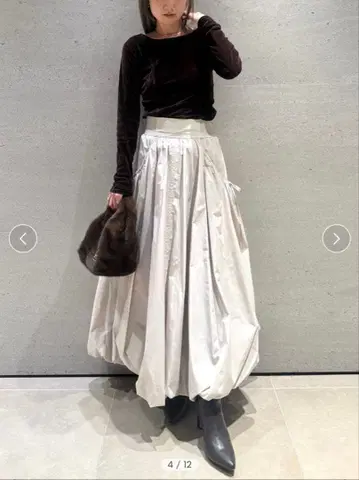 신상 SNIDEL 허리밴딩 벌룬 스커트