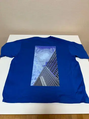 C.E Cav Empt 씨이 티셔츠