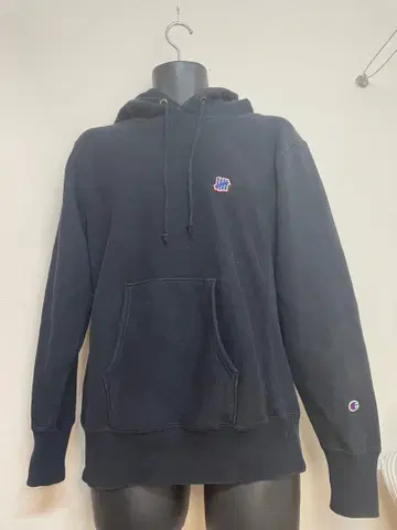 UNDEFEATED CHAMPION 리버스 위브 네이비