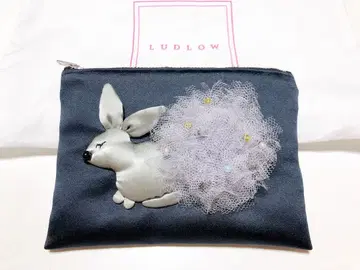 LUDLOW 토끼 파우치