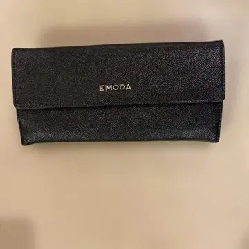 EMODA 블랙 장지갑
