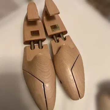 LA CORDONNERIE ANGLAISE 슈트리 40