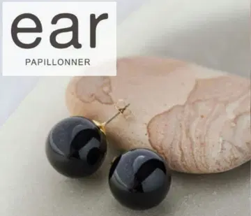 이아파피요네 컬러 볼 귀걸이 블랙 볼 귀걸이