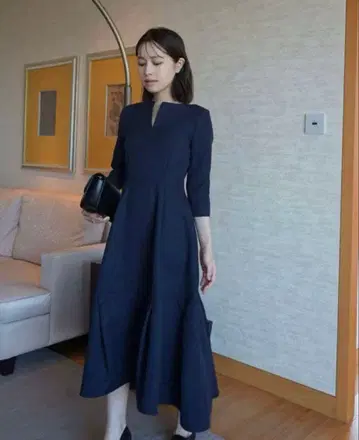 L'aube Blanc 로브 블랑 KeyneckJacquard Dress