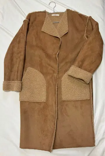 [ 새상품급 ] Ciaopanic 무스탕 코트