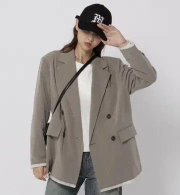 3.3 필드 트립 데미지 W 테일러 자켓