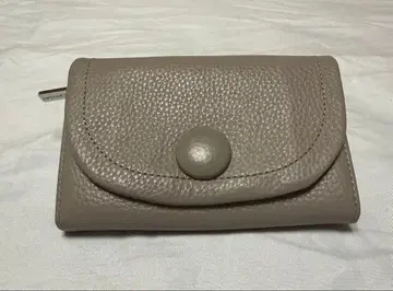 [질 스튜어트] 루나티 접이식 지갑 그레이