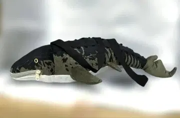 쥬라기 월드 부활의 대지 봉제 인형 숄더백 모사사우루스