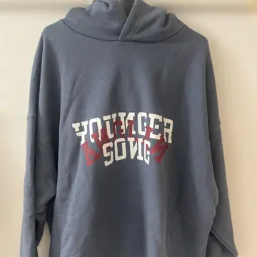 YOUNGER SONG 블루 후드티