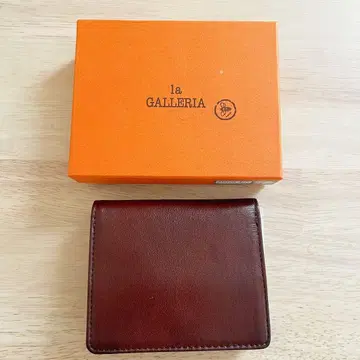 la GALLERIA 라 갤러리아 브라운 접이식 지갑