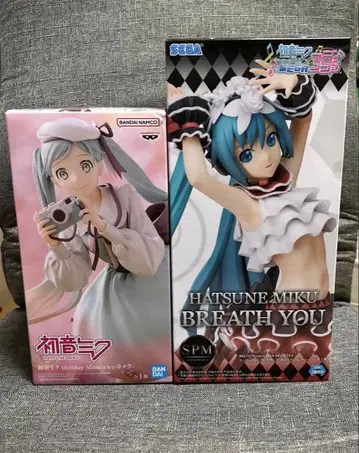 하츠네 미쿠 피규어 2점