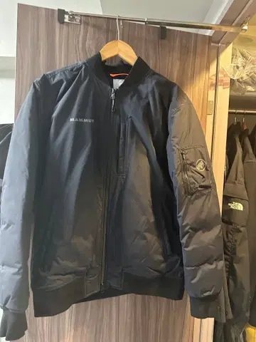 MAMMUA 플로베르그 인슐레이션 봄버 자켓 L