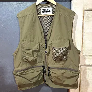 [ FIRST DOWN ] RIVR VEST 베이지 카키 L 사이즈