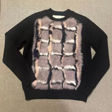 [ 미사용에 가까움 ] 미스 아도라 체스티파 포함 긴팔 니트 스웨터