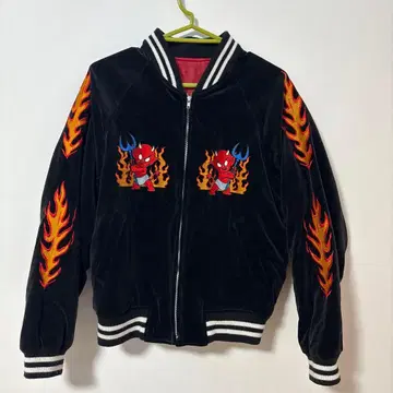 스카잔 벨벳 데빌