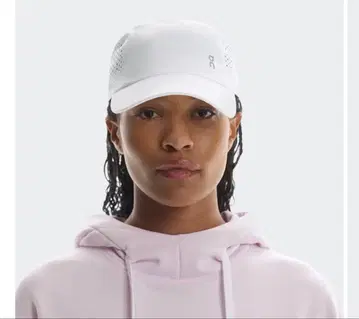 온 라이트웨이트 캡 모자 화이트