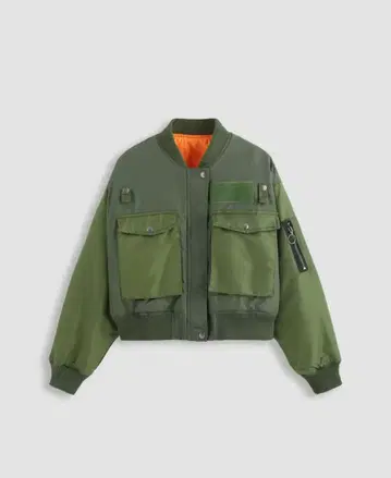 새상품급 올리브 그린 자켓