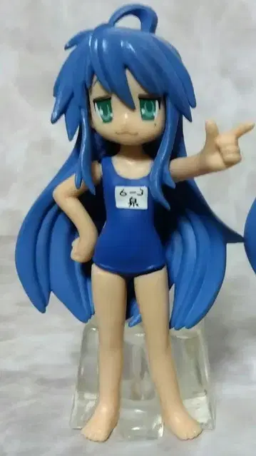 러키스타 HGIF 이즈미 코나타 스쿠미즈