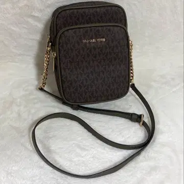 컨디션 최상 마이클코어스 JET SET TRAVEL 체인 숄더백