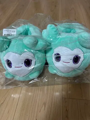 GIGO 한정판 온클 획득품 TWICE 산리오 콜라보 슬리퍼